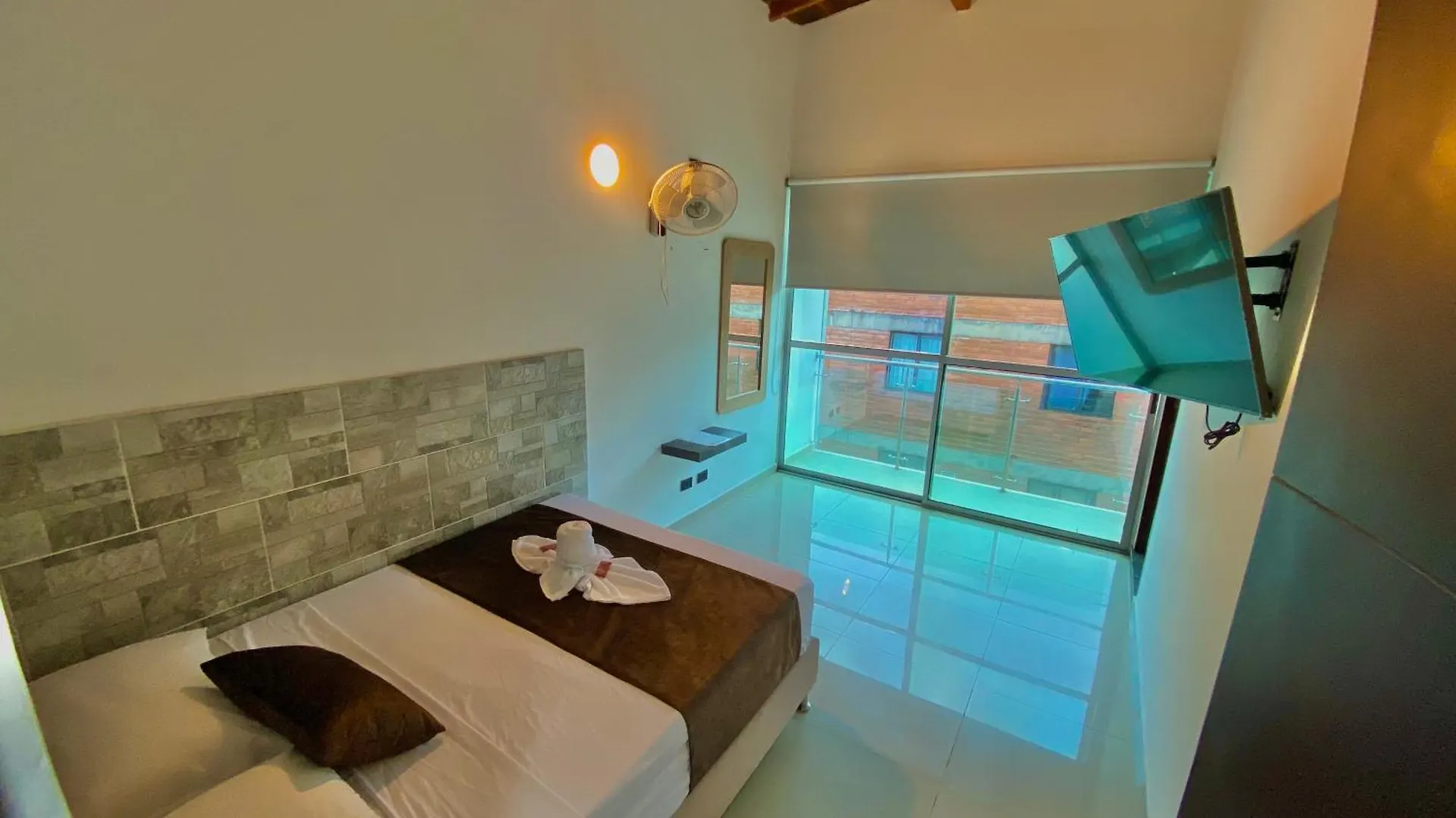 ***  Hotel Buenos Aires Central Medellín Colombia