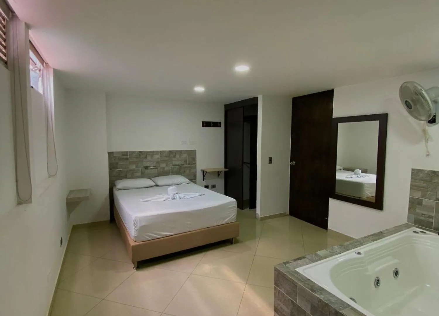 Hotel Buenos Aires Central Medellín